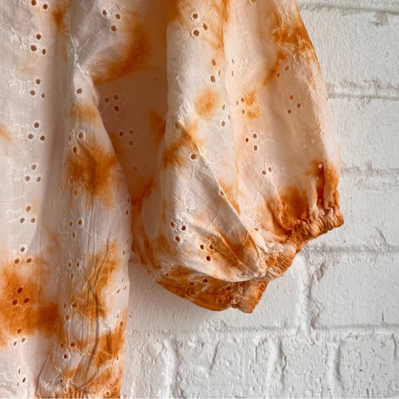 Broadway 38 Eyelet Blouse - Picture 6 of 15